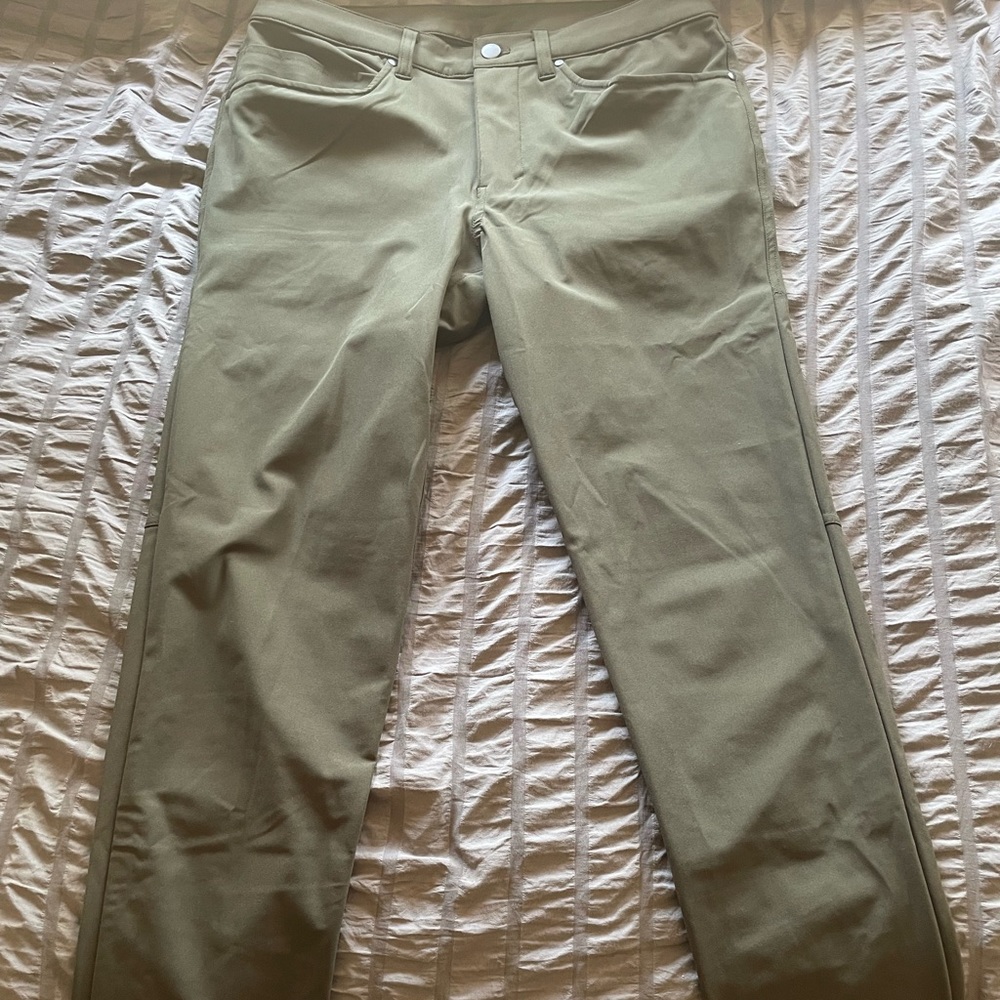 LuluLemon Dark Green/Olive ABC slim-fit mens pants